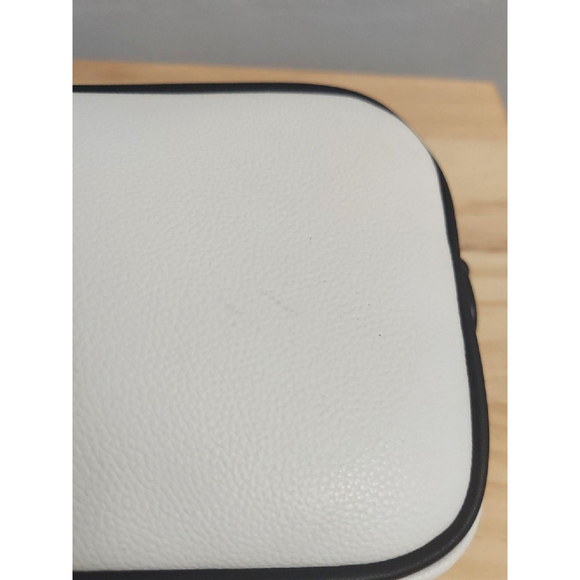 Like Dreams Women's Mini Camera Crossbody Bag White Black Trim - Picture 9 of 11